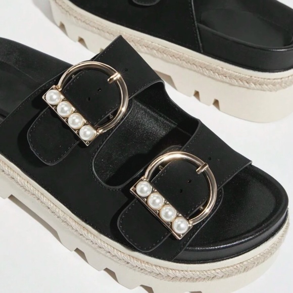 Pearl Embellished 🔥 Wedge Heel Platform Sandals - Picture 3 of 5